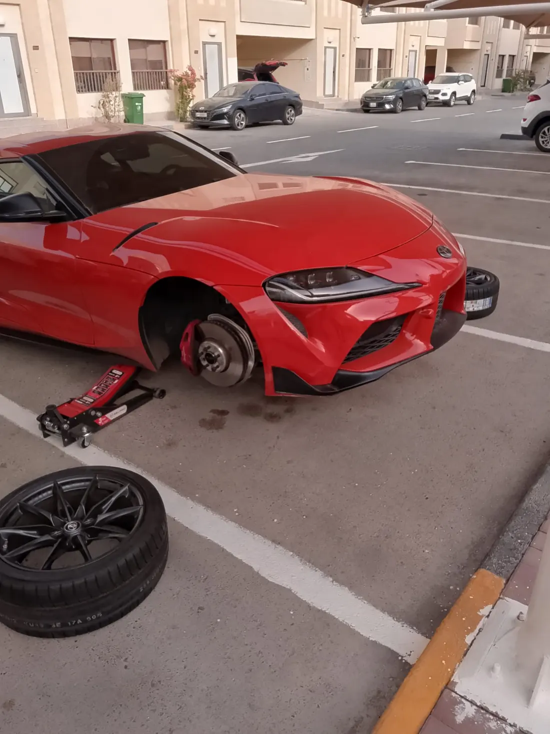 Roadside wheel-off service